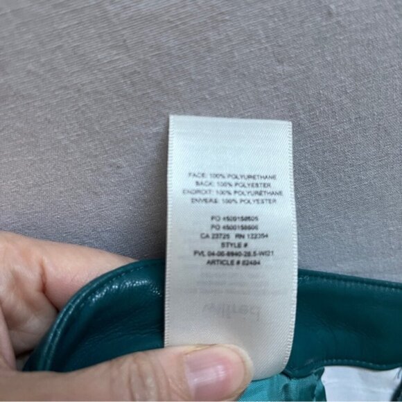 Wilfred Aritzia Melina vegan leather pants Sz 4 - Picture 9 of 13